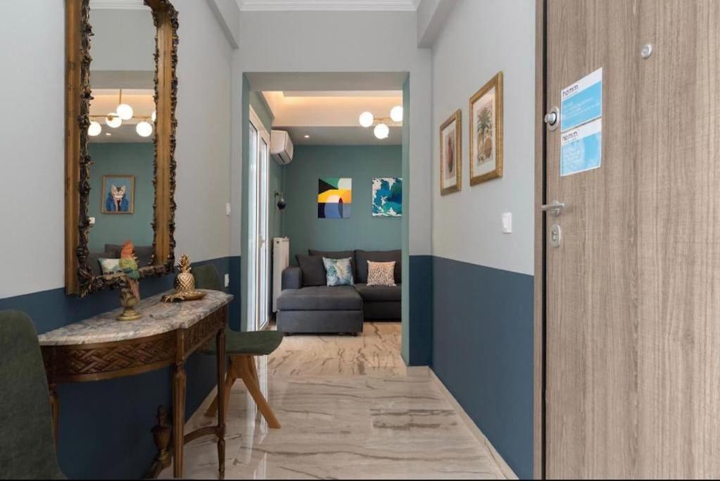 Artistic Apt In Vibrant Gazi With Large Terrace By Ghh Athens Ngoại thất bức ảnh